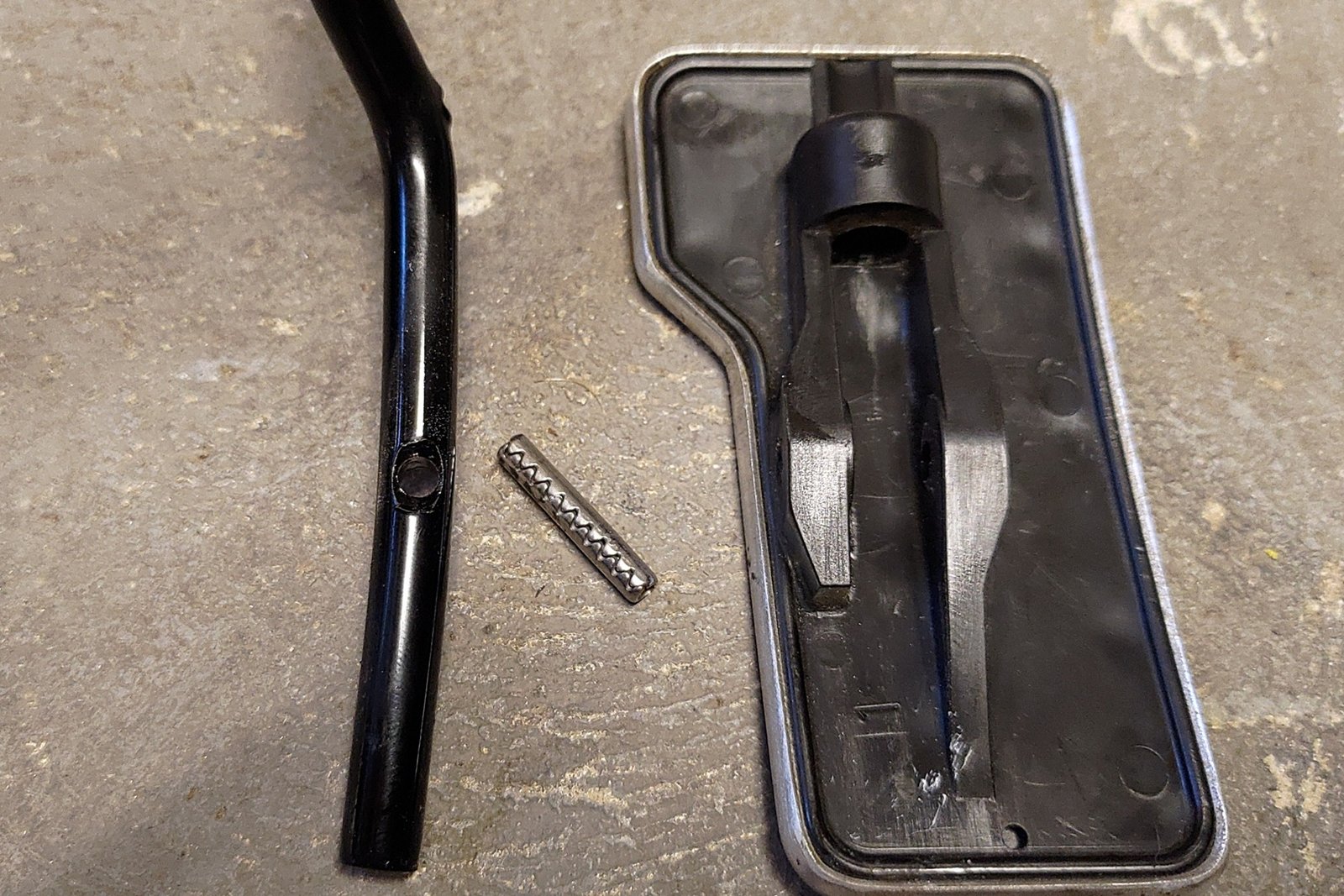 Removing IS300 Pedal Pad